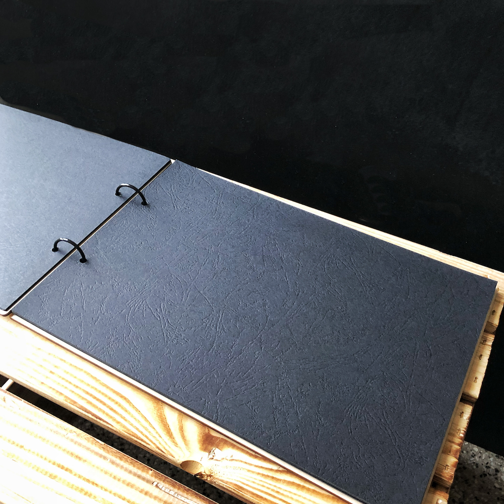 Dřevěné fotoalbum / svatební kniha hostů