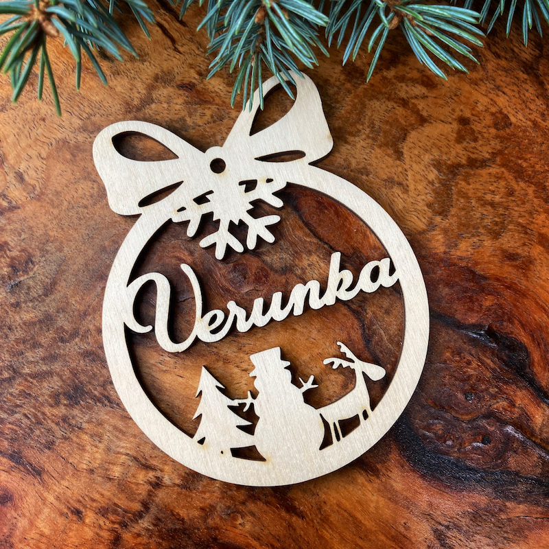 Dřevěná vánoční ozdoba se jménem