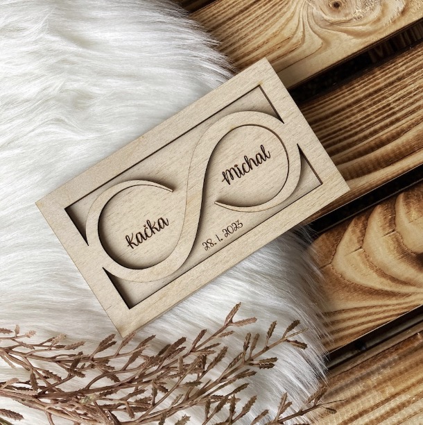 Podnosy na snubní prsteny