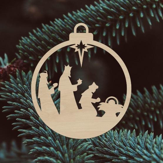 Dřevěná vánoční ozdoba s křesťanským motivem