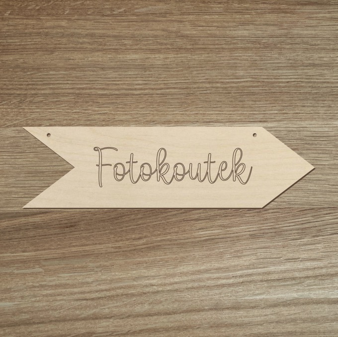 Dřevěná směrovka - Fotokoutek
