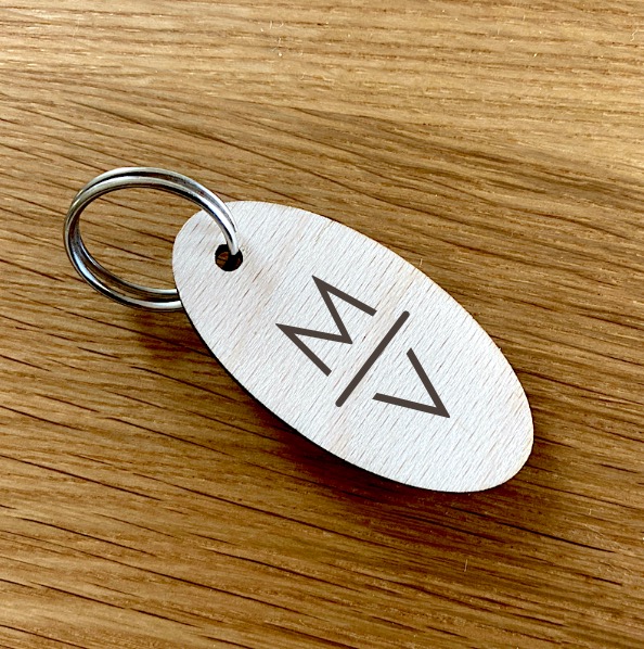 Přívěsek na klíče s iniciály