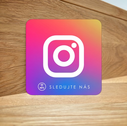 NFC destička pro Instagram