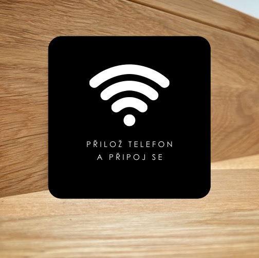 NFC destička pro připojení k WiFi