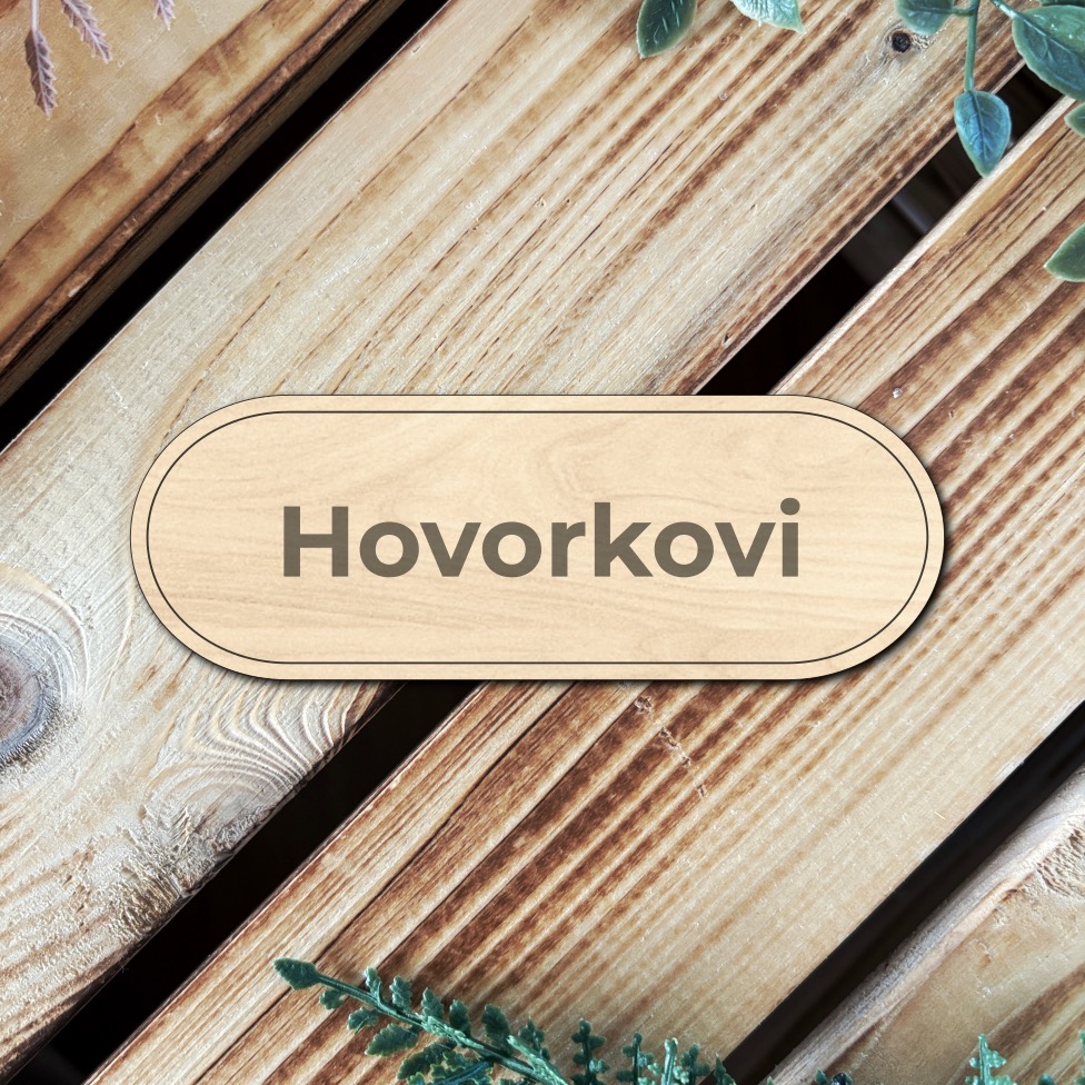 Dřevěná jmenovka na dveře