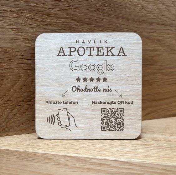 NFC + QR destička pro Google s vlastním logem