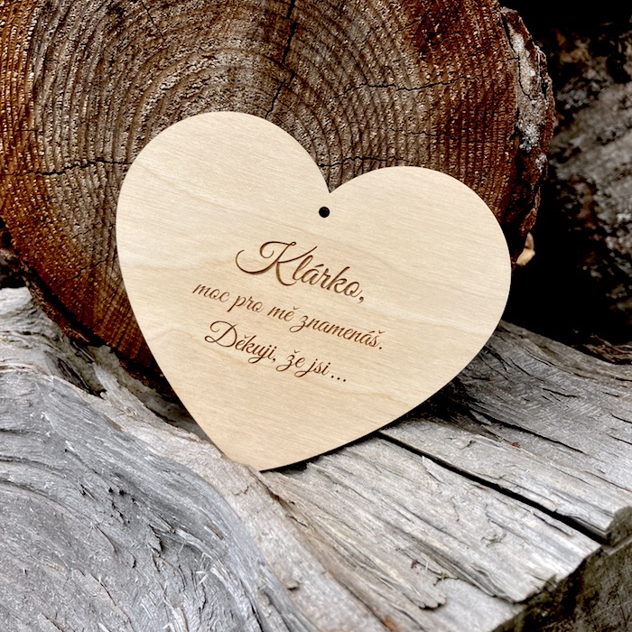 Dřevěné srdce z lásky