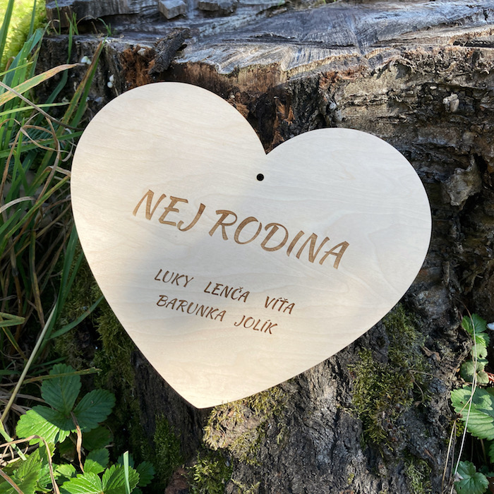 Dřevěné srdce - Nej rodina