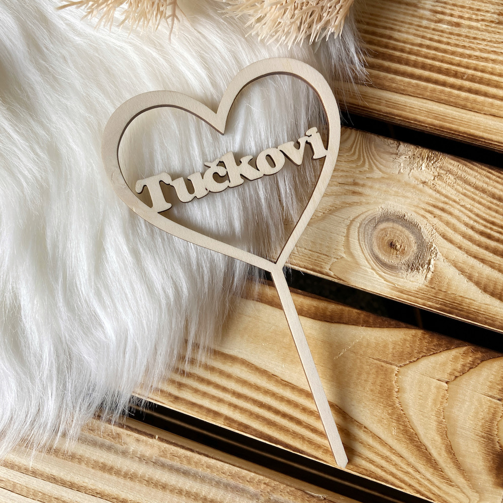 Zápich do dortu s příjmením