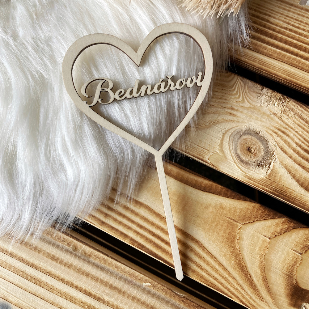 Zápich do dortu s příjmením