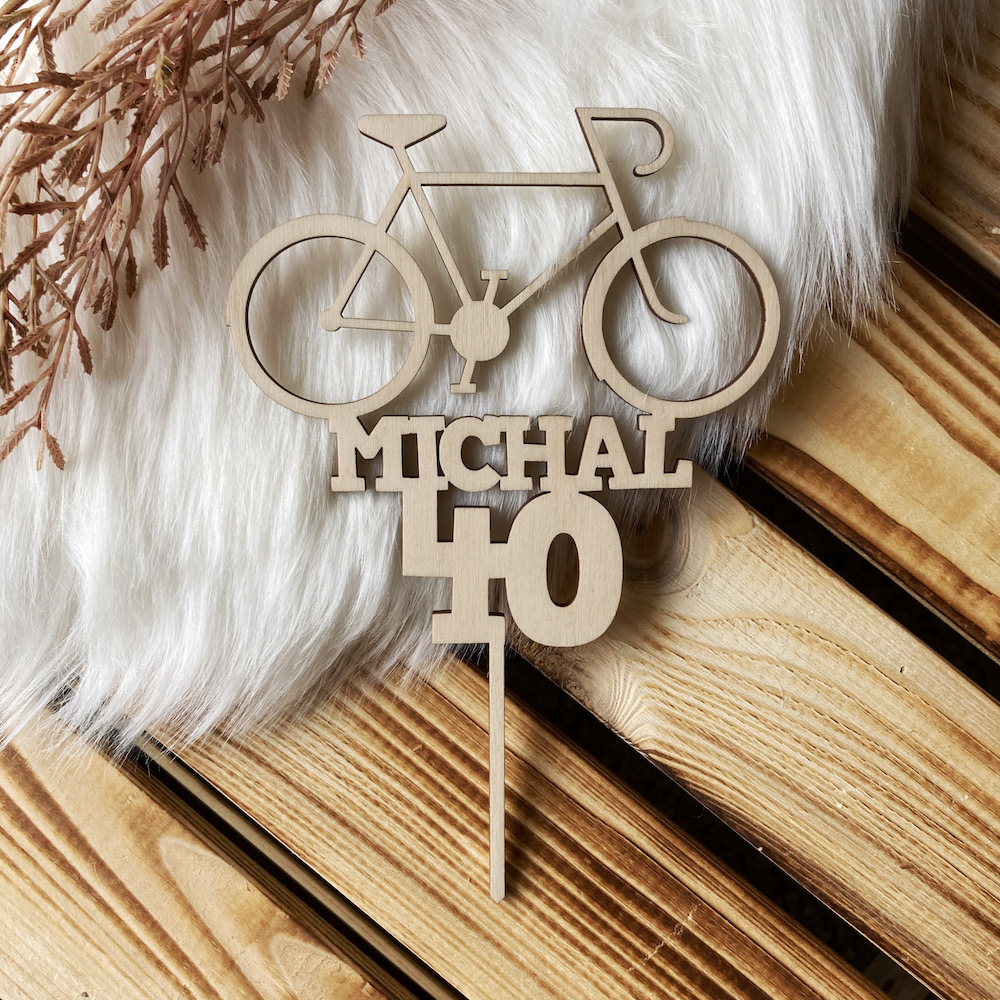 Zápich do dortu pro cyklistu se jménem a rokem