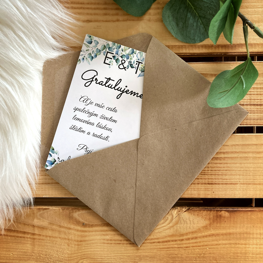 Dřevěné svatební přání v obálce