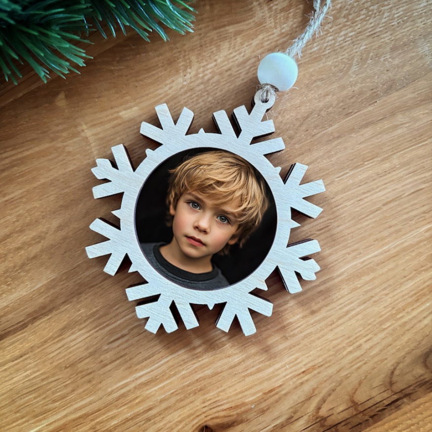 Dřevěná vánoční ozdoba s fotkou