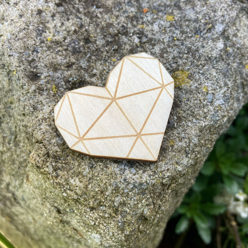 Dekorativní geometrické srdce