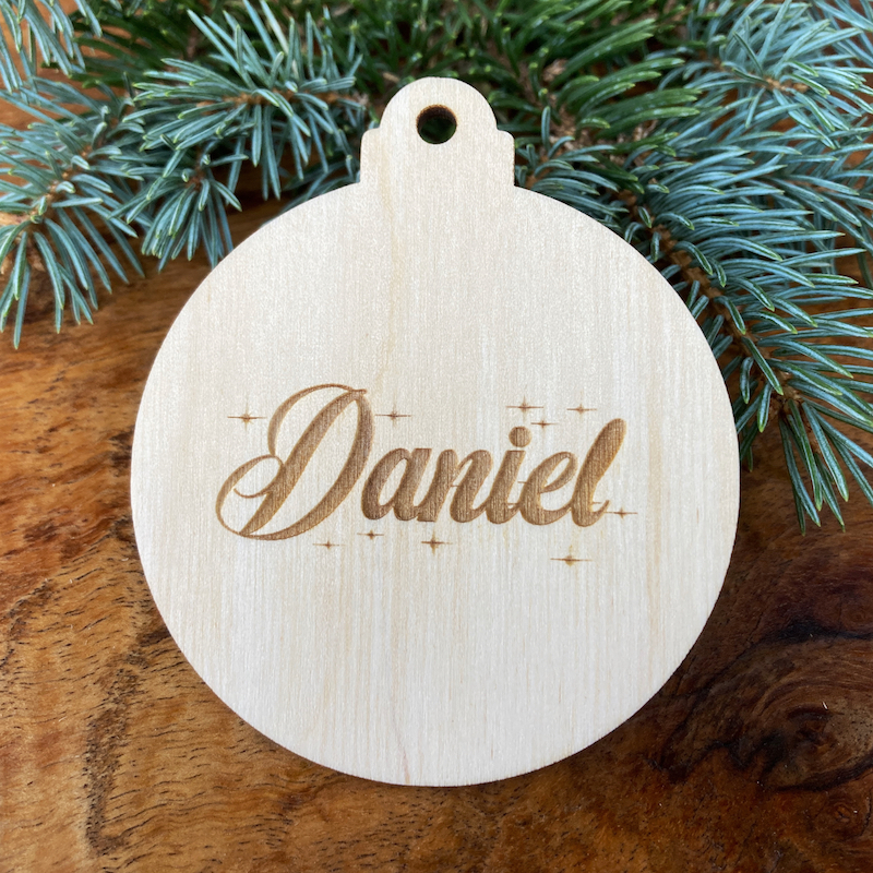 Dřevěná vánoční ozdoba se jménem