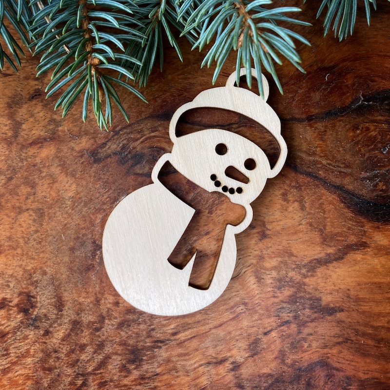 Dřevěná vánoční ozdoba - Sněhulák