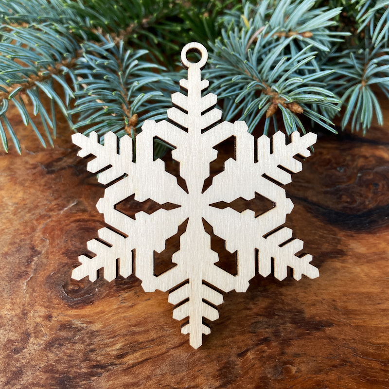 Dřevěná vánoční vločka