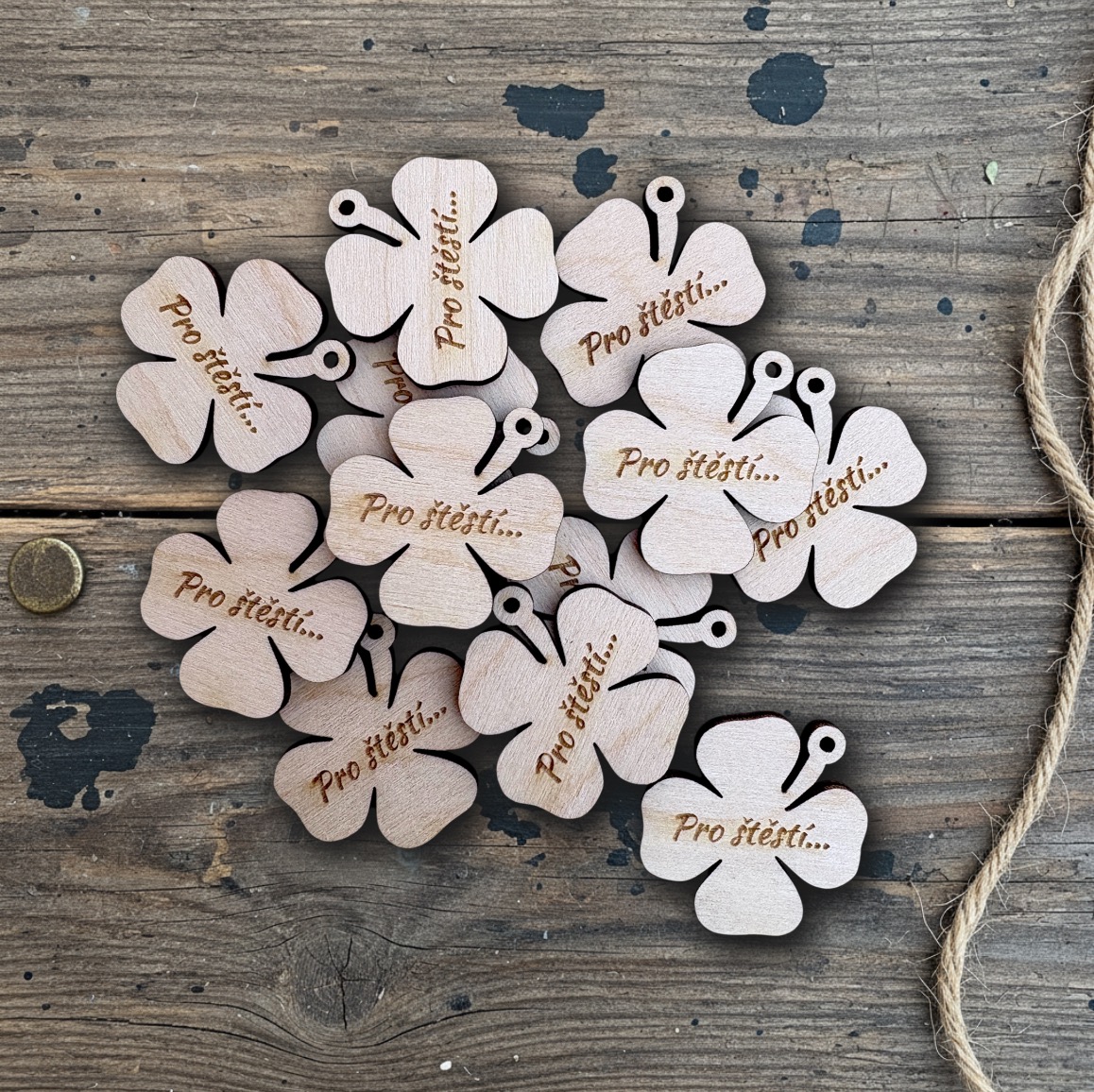 Dřevěný čtyřlístek pro štěstí...