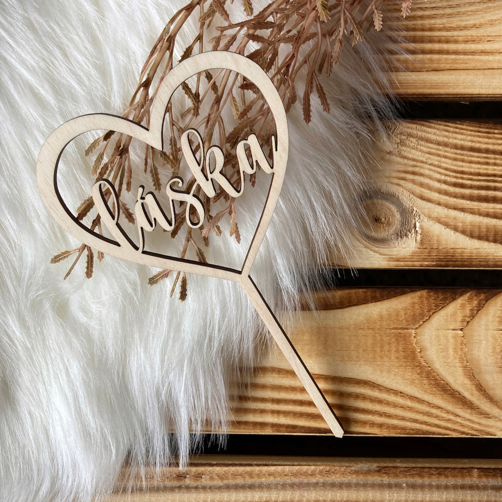 Zápich do dortu srdce - láska