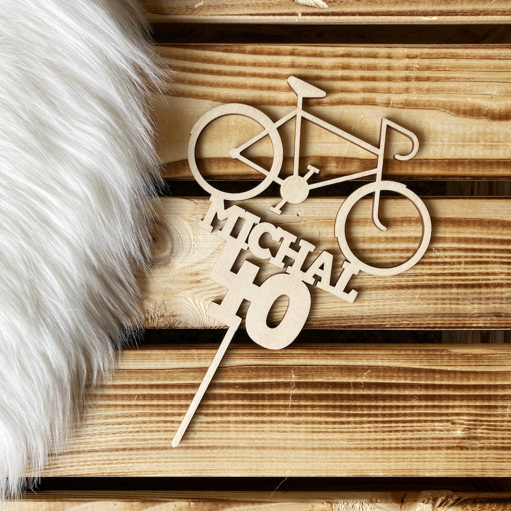 Zápich do dortu pro cyklistu se jménem a rokem