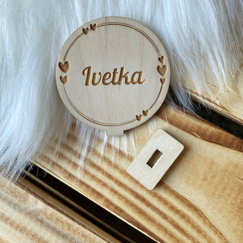 Jmenovky na svatební stůl