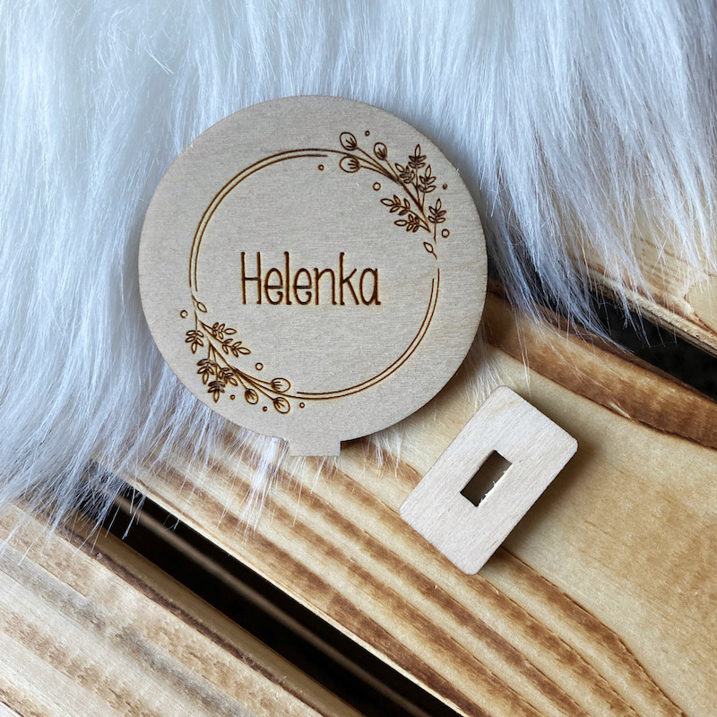 Jmenovky na svatební stůl