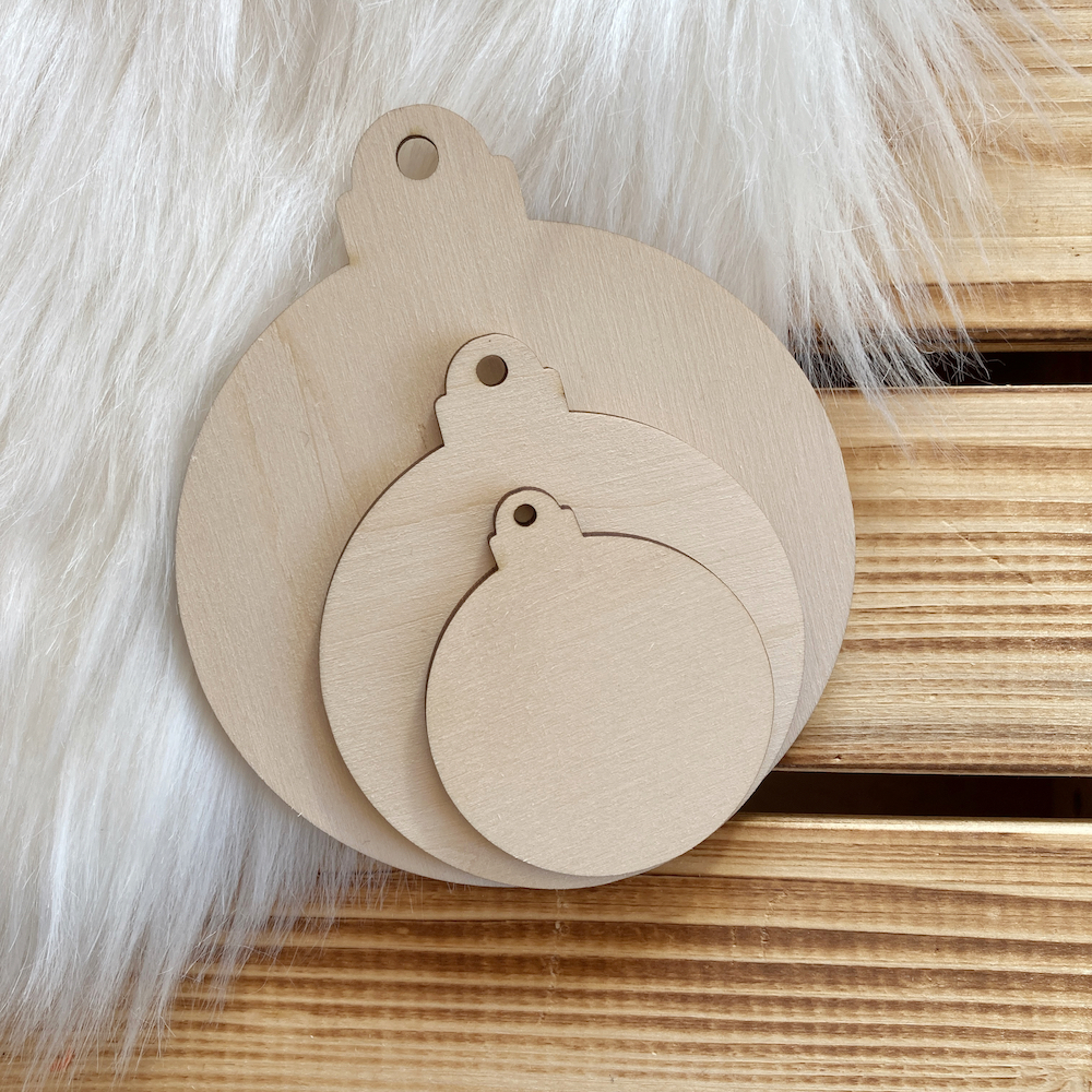 Dřevěná vánoční ozdoba k dokreslení