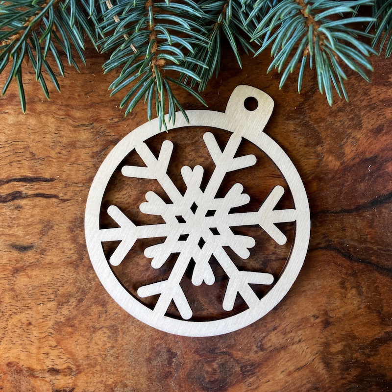 Dřevěná vánoční ozdoba - vločka