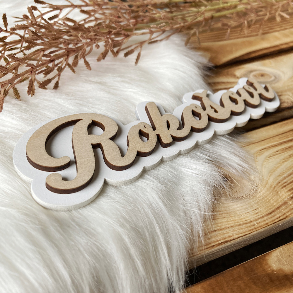 Dřevěné příjmení dvouvrstvé