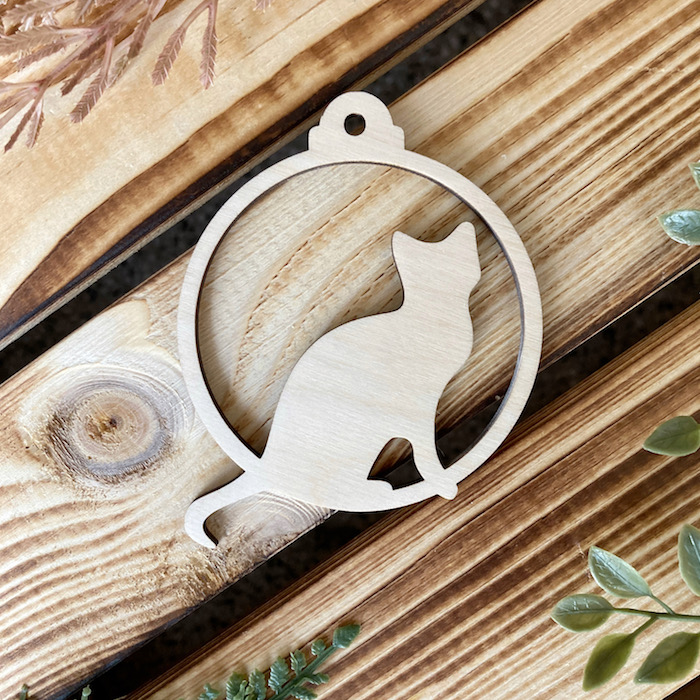 Dřevěná vánoční ozdoba - kočky
