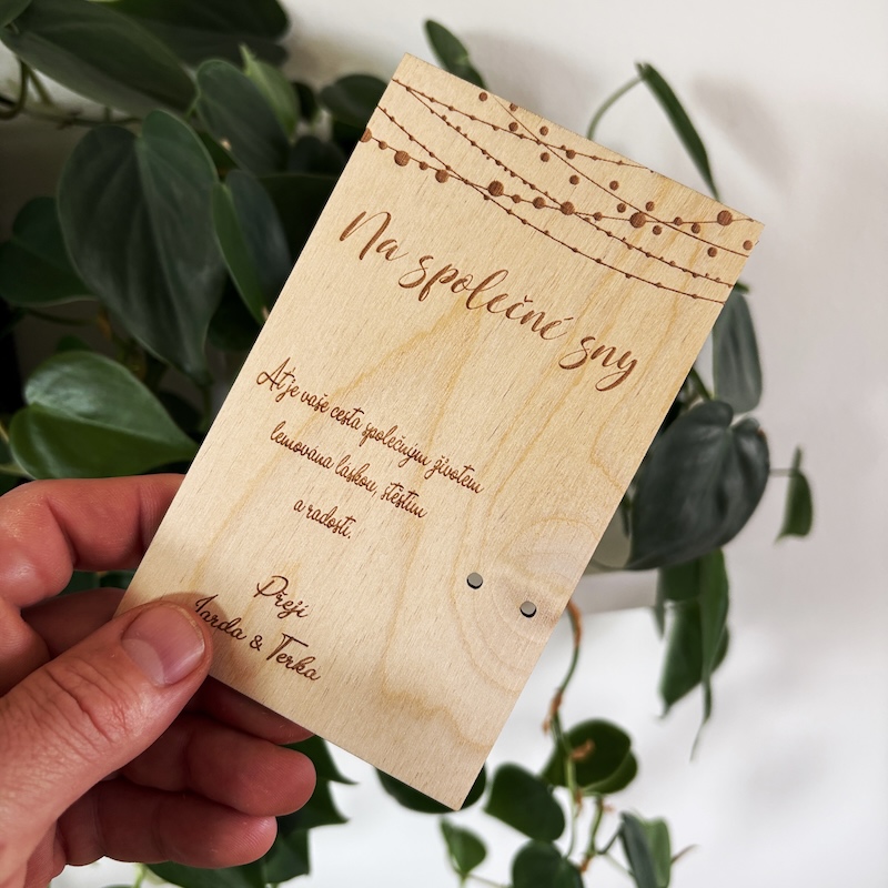 Dřevěné svatební přání