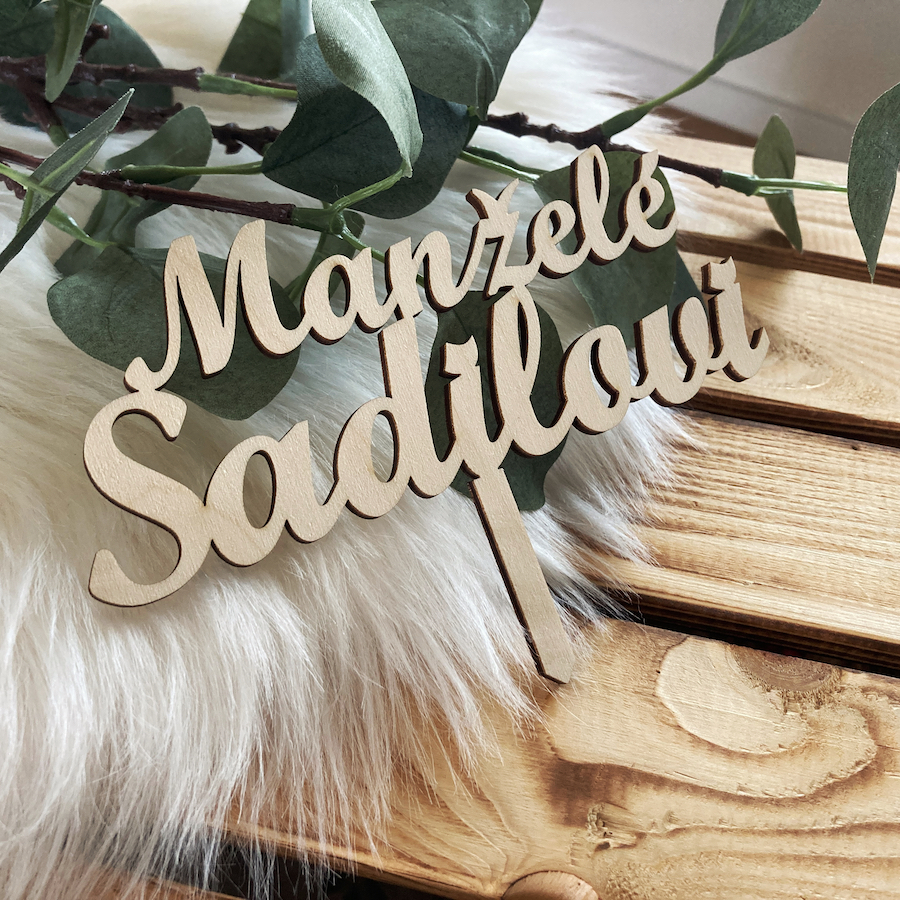 Zápich do dortu s příjmením