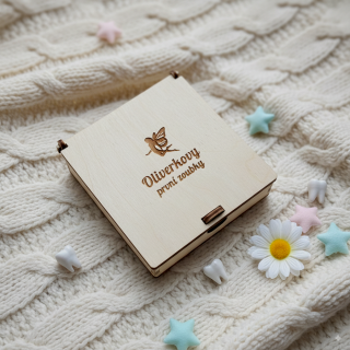 Dřevěná krabička na první zuby