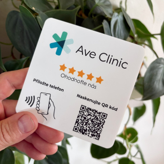 NFC / QR destička pro Google recenze s vlastním logem