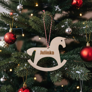 Houpací koník se jménem