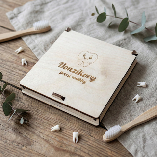 Dřevěná krabička na první zuby