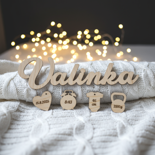 Dřevěné jméno s porodními údaji